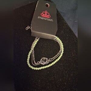 *NWT* PAPARAZZI *CLEARANCE* Silver And Light Green Lotus Multi-Strand Bracelet